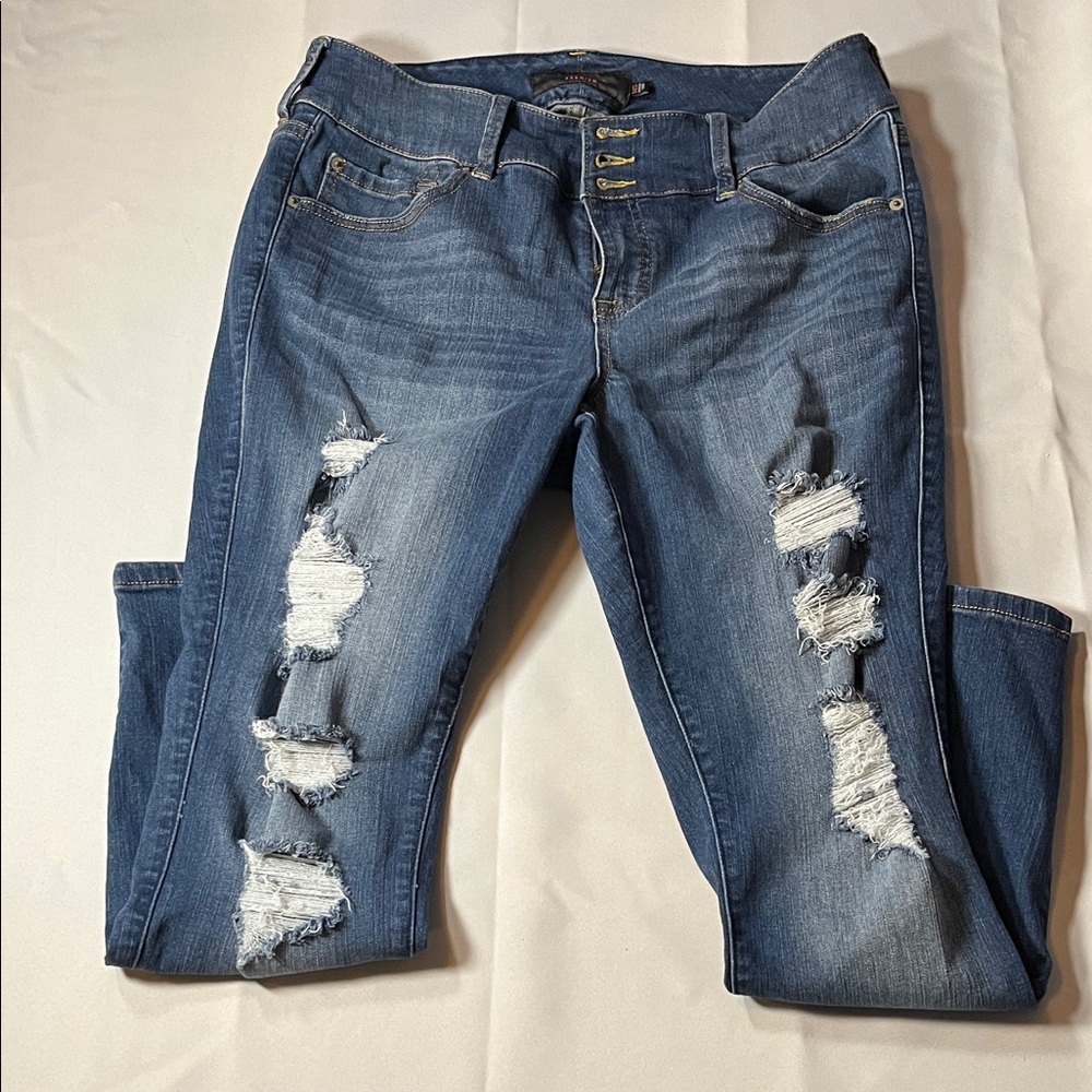Edgy Torrid Blue Distressed Skinny Jeans size 14